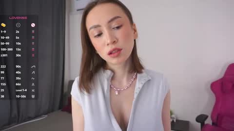 Snapshot of margarethowell chatting on May 2026 06:09:02 AM Margaret online show from May 2026 06:09:02 AM