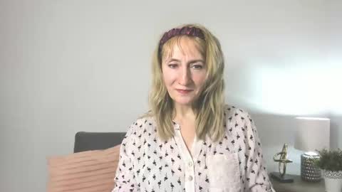 Snapshot of margaretmature chatting on February 2025 04:33:01 PM margaretmature online show from February 2025 04:33:01 PM