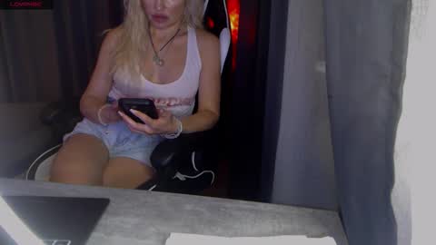 Margoo online show from November 2025 04:47:01 AM