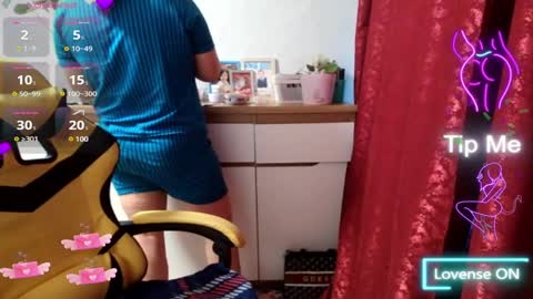 Mari online show from February 2025 10:51:02 AM