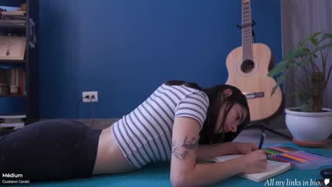 Snapshot of maria_alfonsina_ chatting on December 2024 04:26:01 PM Alfonsina online show from December 2024 04:26:01 PM