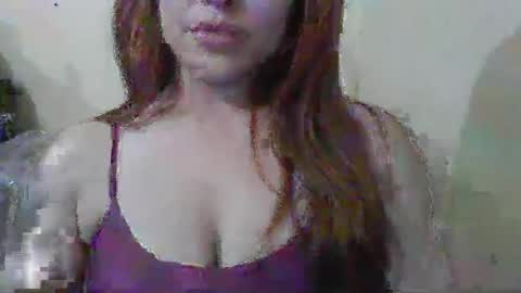 Snapshot of maria_eugenia chatting on December 2025 09:42:02 PM Mareu online show from December 2025 09:42:02 PM