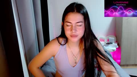 ITS YOUR GIRL MARIA FOXX18 online show from December 2025 07:25:02 AM