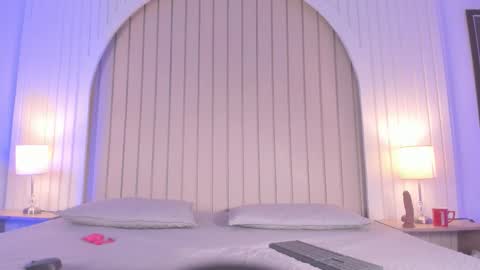 Maria  online show from February 2026 11:36:02 AM