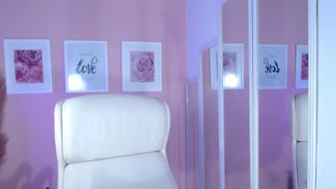 Snapshot of maria_jones chatting on December 2024 02:21:01 PM  Instagram soymj01 online show from December 2024 02:21:01 PM