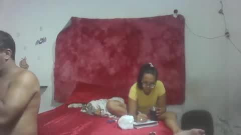 Snapshot of mariaevamotta5 chatting on February 2026 08:57:02 AM casal delicia online show from February 2026 08:57:02 AM