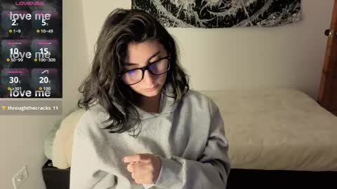 Snapshot of mariagh_ chatting on May 2026 09:13:01 PM Maria online show from May 2026 09:13:01 PM
