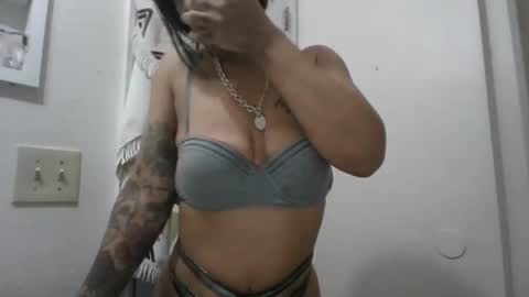 Snapshot of mariah255 chatting on March 2026 05:37:02 AM Mariah online show from March 2026 05:37:02 AM