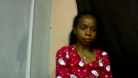 Snapshot of mariah642217 chatting on May 2026 03:07:02 PM mariah642217 online show from May 2026 03:07:02 PM