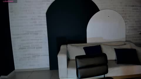 MARIA HERRERA  online show from March 2025 03:02:02 AM