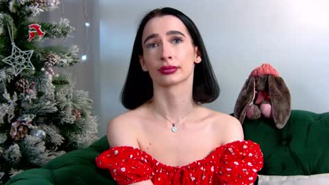 Snapshot of mariamenson chatting on December 2024 01:33:02 PM MariaMenson online show from December 2024 01:33:02 PM