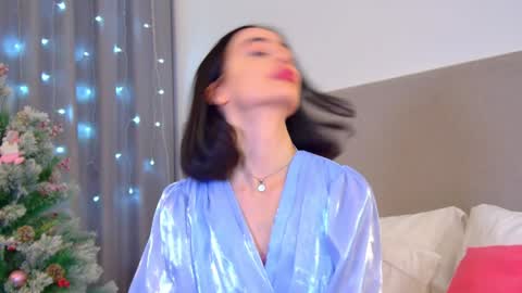 Snapshot of mariamenson chatting on December 2024 01:50:01 AM MariaMenson online show from December 2024 01:50:01 AM