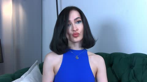 Snapshot of mariamenson chatting on January 2025 10:30:02 PM MariaMenson online show from January 2025 10:30:02 PM