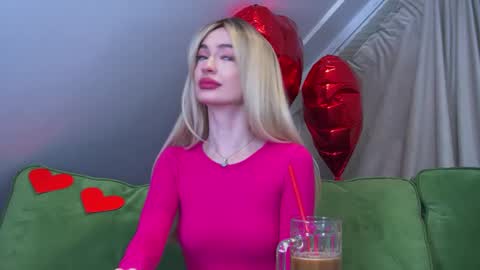Snapshot of mariamenson chatting on February 2025 07:46:01 PM MariaMenson online show from February 2025 07:46:01 PM