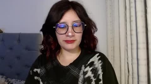 Snapshot of mariana124_ chatting on January 2025 03:15:02 AM Mariana online show from January 2025 03:15:02 AM