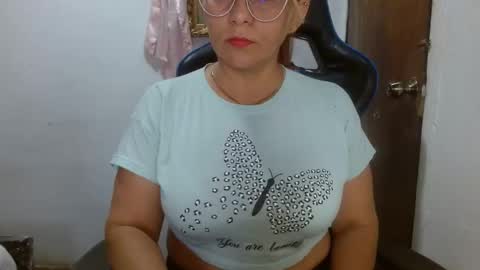 Snapshot of mariana995649 chatting on February 2025 11:16:02 PM mariana995649 online show from February 2025 11:16:02 PM