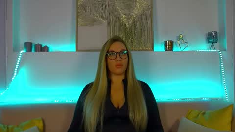 Maria online show from February 2025 12:55:02 PM