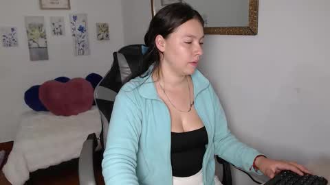 Mariana online show from March 2026 03:34:01 AM