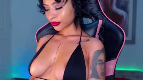 M A R I A N E online show from December 2024 04:50:02 AM