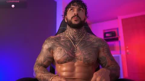 Mariano Costa online show from November 2025 05:40:02 AM