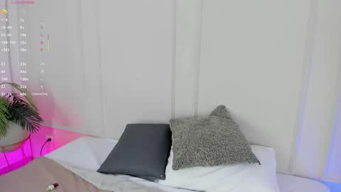 Maria Pettit online show from November 2025 11:31:02 AM