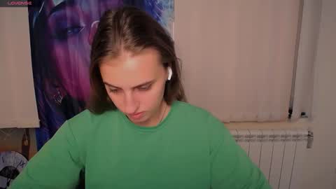 Mariia online show from September 2025 01:00:01 PM