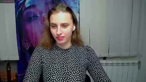 Mariia online show from November 2025 12:52:01 PM