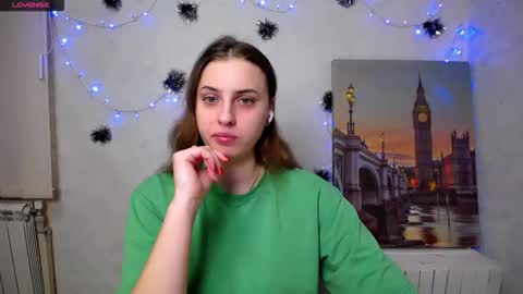 Snapshot of mariatess_ chatting on January 2026 01:27:02 PM Mariia online show from January 2026 01:27:02 PM
