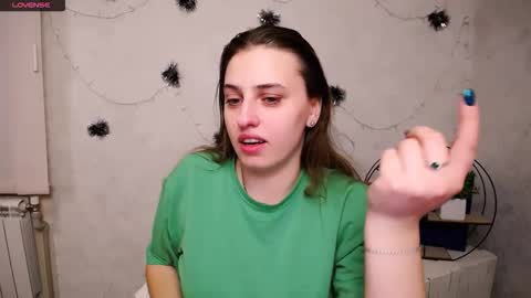 Snapshot of mariatess_ chatting on February 2026 12:54:01 PM Mariia online show from February 2026 12:54:01 PM