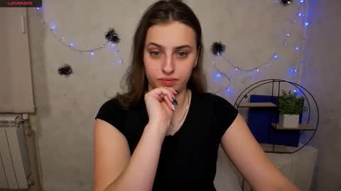 Snapshot of mariatess_ chatting on February 2026 02:33:01 PM Mariia online show from February 2026 02:33:01 PM