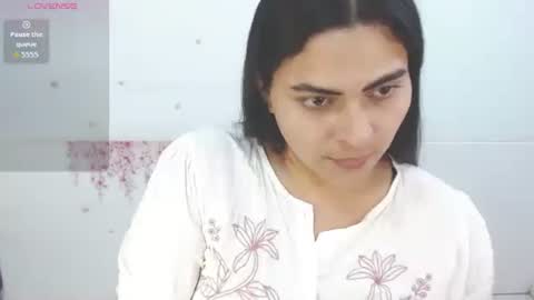 mariavex online show from November 2025 07:10:01 PM