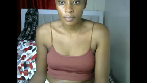 Snapshot of maribellah1 chatting on December 2024 10:12:01 PM Pauline online show from December 2024 10:12:01 PM