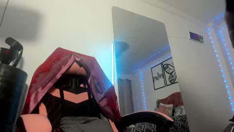 marie online show from March 2025 09:15:01 PM