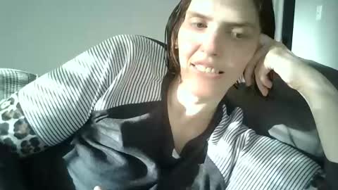 Snapshot of mariejojo chatting on November 2025 03:06:02 PM Mariejojo online show from November 2025 03:06:02 PM