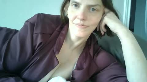 Snapshot of mariejojo chatting on November 2025 05:17:02 PM Mariejojo online show from November 2025 05:17:02 PM