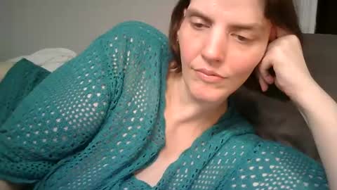 Snapshot of mariejojo chatting on November 2025 03:50:01 AM Mariejojo online show from November 2025 03:50:01 AM