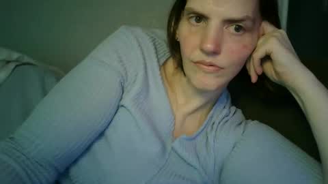 Snapshot of mariejojo chatting on December 2025 08:47:01 PM Mariejojo online show from December 2025 08:47:01 PM