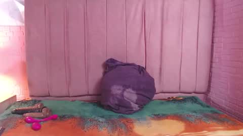 Snapshot of marielahorny303av chatting on February 2026 01:32:02 PM marielahorny303av online show from February 2026 01:32:02 PM