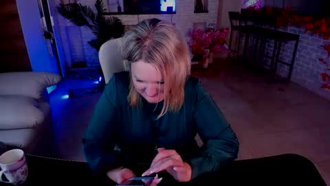 mariemlui online show from November 2025 12:26:01 PM