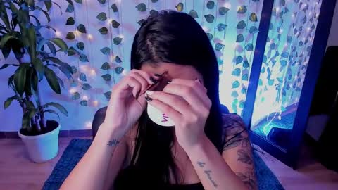 Maryyy online show from February 2025 05:37:02 PM