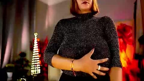 Snapshot of mariicha chatting on October 2025 07:30:01 AM Nikita - Scroll down and read my bio please. New Pictures in Bio online show from October 2025 07:30:01 AM