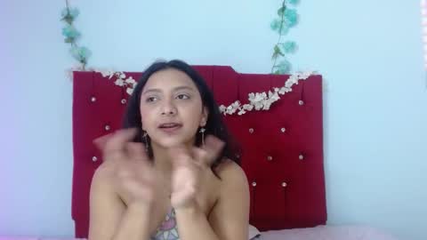 Snapshot of mariilulp303av chatting on December 2024 10:02:01 AM Marilu online show from December 2024 10:02:01 AM