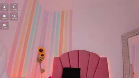 Marilyn online show from March 2025 11:01:02 PM