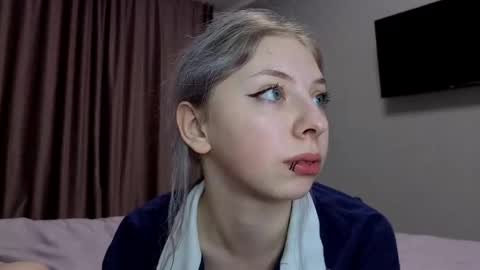 Mariko and Rin online show from February 2025 11:25:02 PM