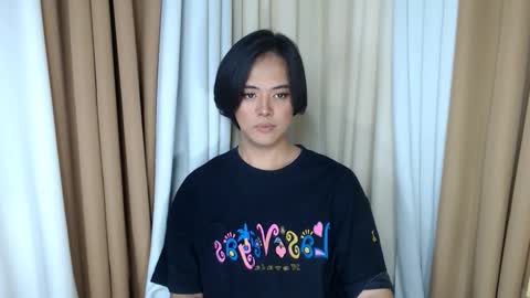 marikosue online show from November 2025 02:01:01 PM