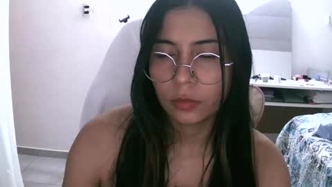 marilove40925 online show from November 2025 10:09:02 PM