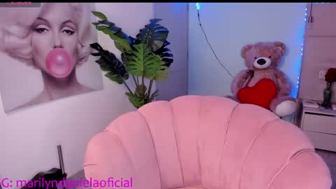 Snapshot of marily_daniela_ chatting on March 2025 01:37:01 PM Marily Daniela online show from March 2025 01:37:01 PM