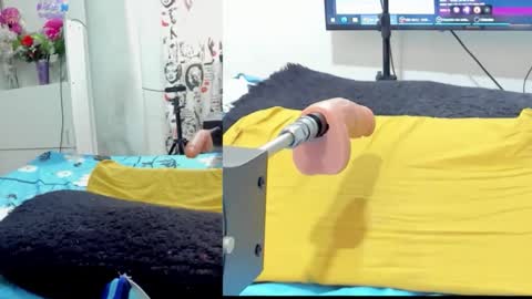 marilyn 16 online show from November 2025 07:10:01 PM