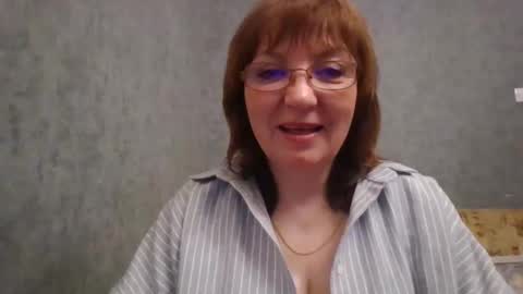 Snapshot of marinamrs chatting on October 2025 11:37:01 PM marinamrs online show from October 2025 11:37:01 PM
