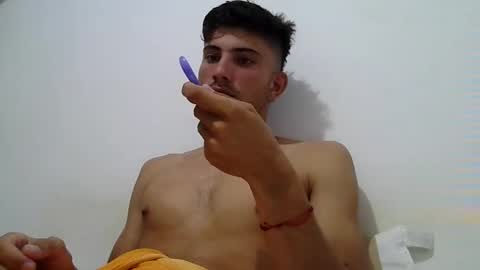 Snapshot of mariobrosss517470 chatting on March 2025 02:54:01 AM mariobrosss517470 online show from March 2025 02:54:01 AM